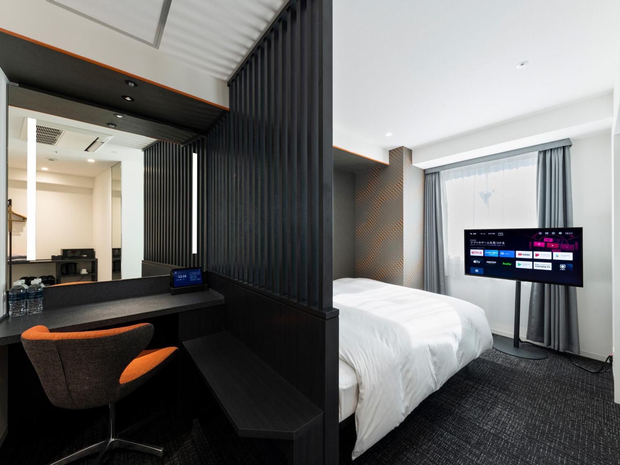 Sequence Suidobashi/ Hotel Tokio